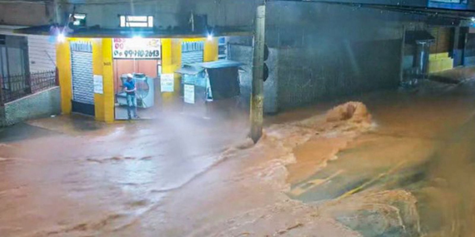 Fortes chuvas deixam 14 mortos em Juiz de Fora 