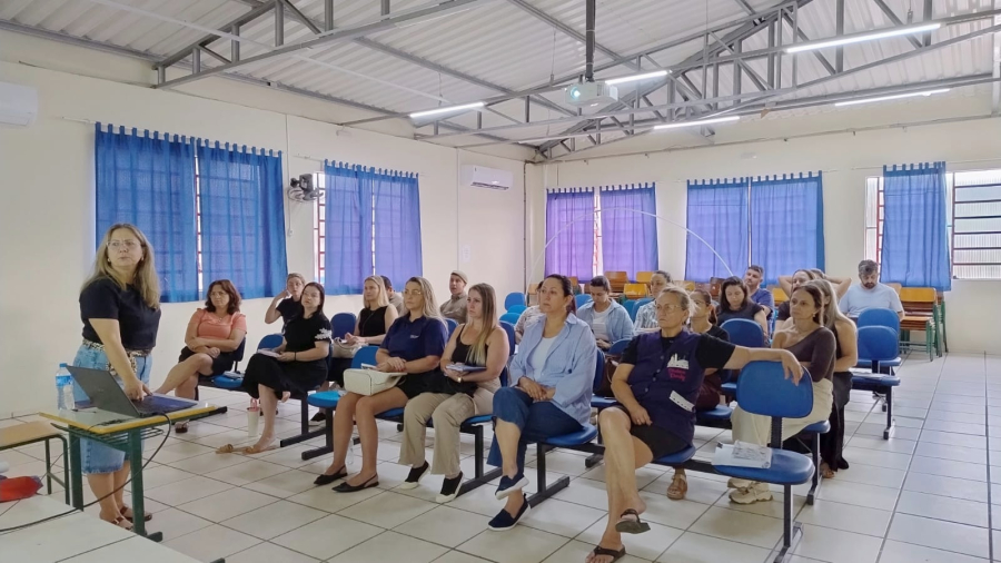 Gravatal avança na atualização do Plano de Contingência para escolas municipais