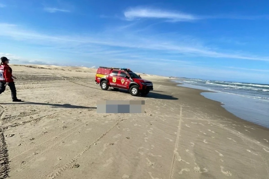 Homem Morre ao Tentar Salvar Jovem em Afogamento em Jaguaruna