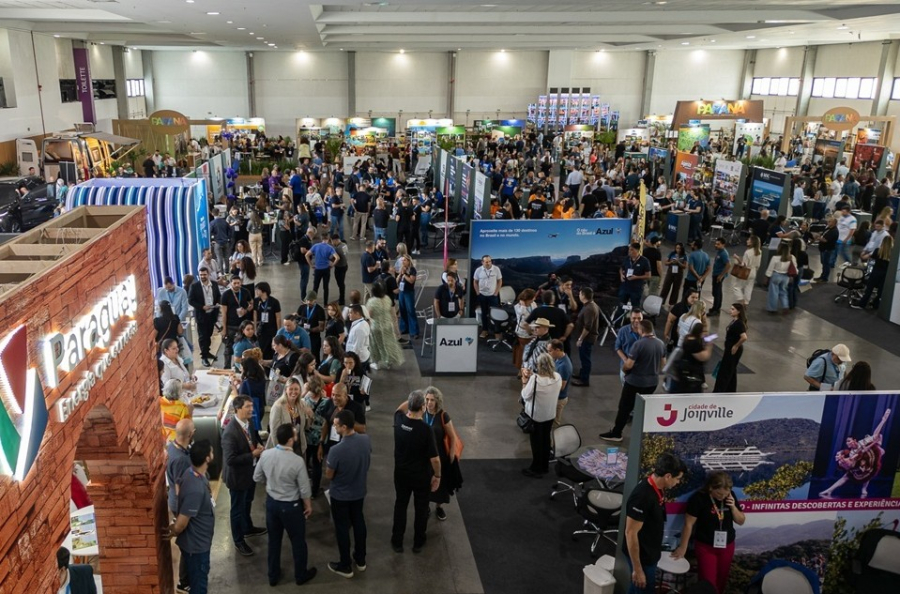 Gravatal participa da Expoturismo Paraná para promover turismo e atrair visitantes