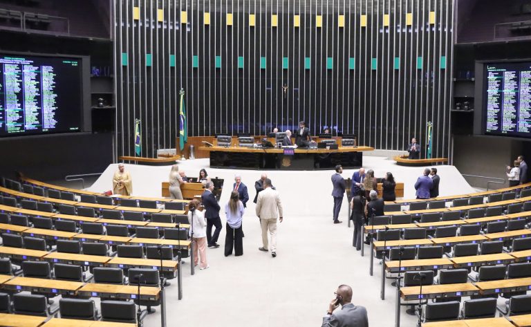 Câmara aprova proposta que moderniza Lei das Sociedades Anônimas do Futebol