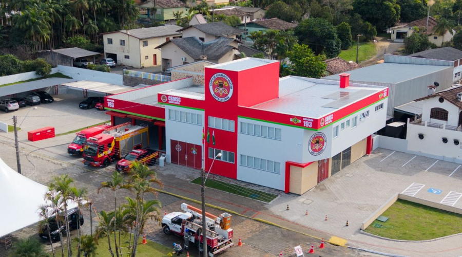 Governo do Estado inaugura novas estruturas do Corpo de Bombeiros Militar no Sul de Santa Catarina