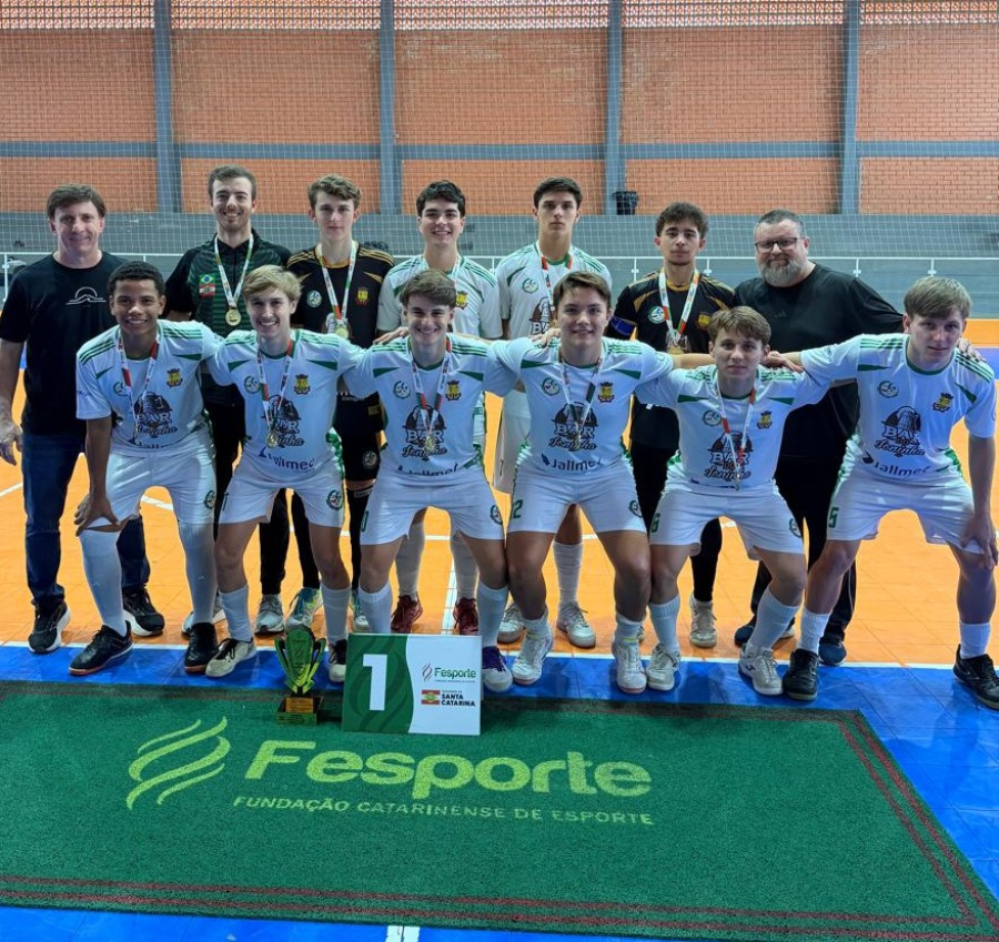 Futsal Masculino Sub‑18 de São Ludgero conquista título invicto na Fase Regional dos Joguinhos Abertos de SC e avança à etapa estadual
