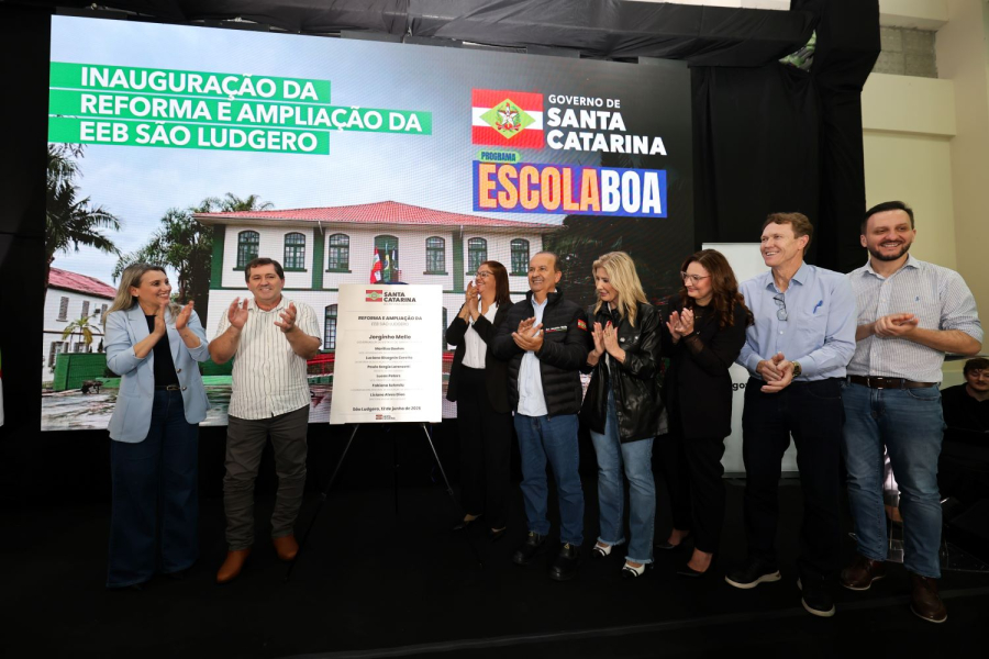 Governo de Santa Catarina entrega reforma e ampliação de escola e anuncia investimentos na educação de Braço do Norte e região