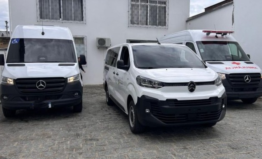 Prefeitura de São Ludgero entrega três novos veículos para fortalecer serviços de saúde
