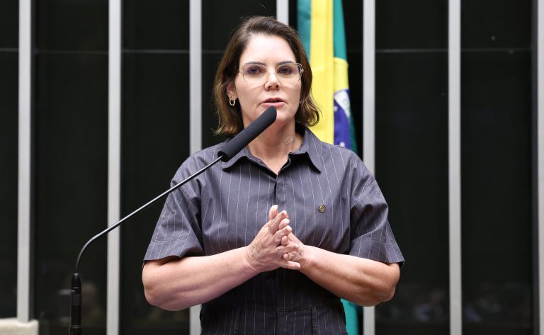 Câmara aprova urgência para projeto que susta ampliação de reserva no Pantanal