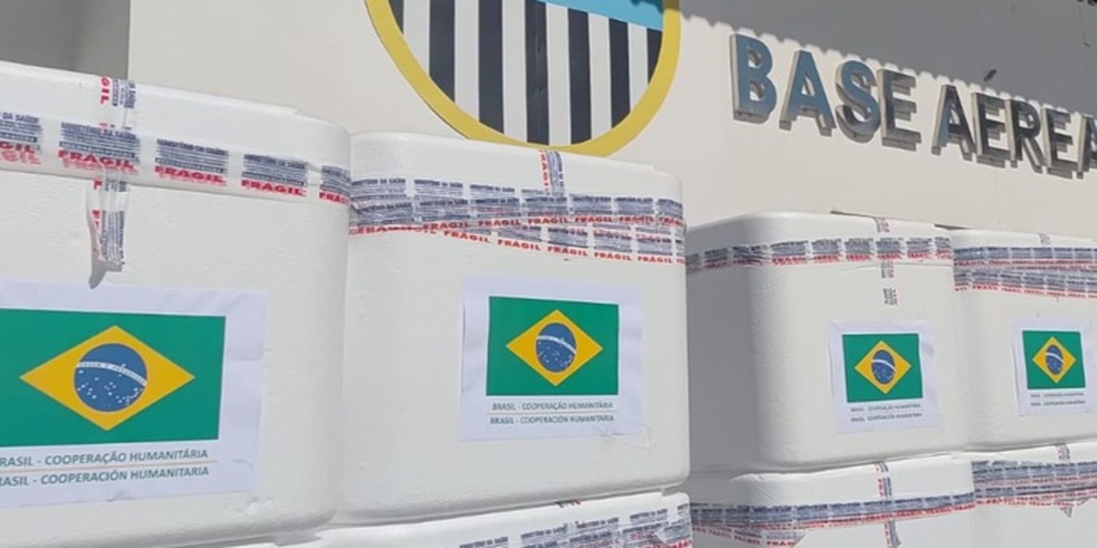 Brasil envia 690 mil doses de vacinas em ajuda à Venezuela 