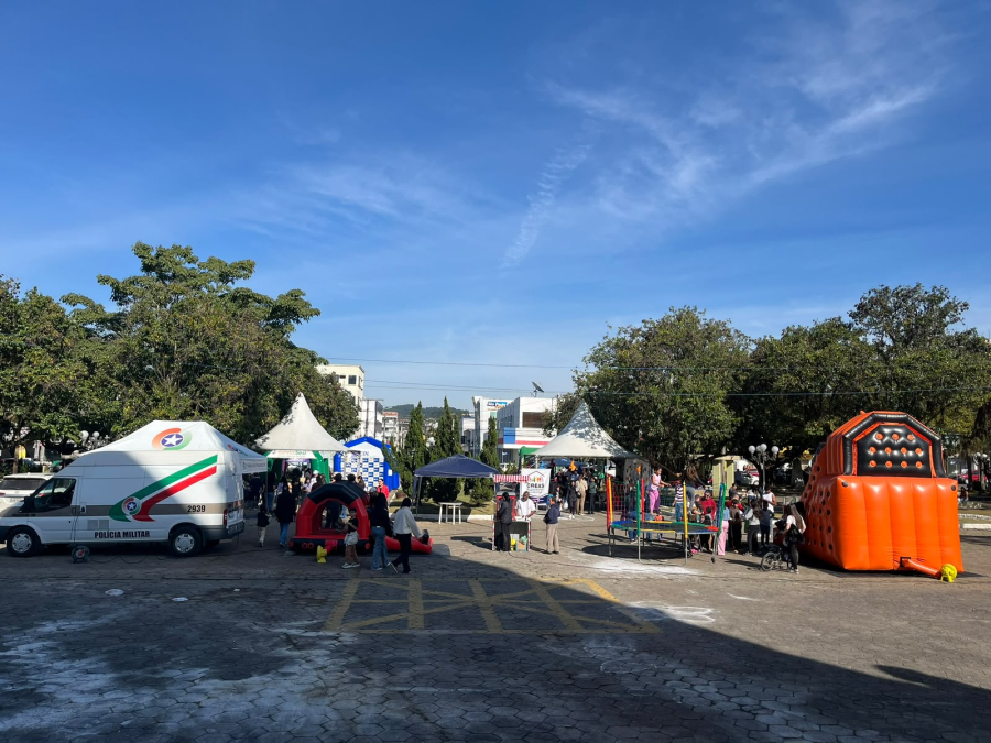 Sábado D especial de Dia dos Pais terá atrações na Praça da Igreja Matriz e comércio aberto até as 17h
