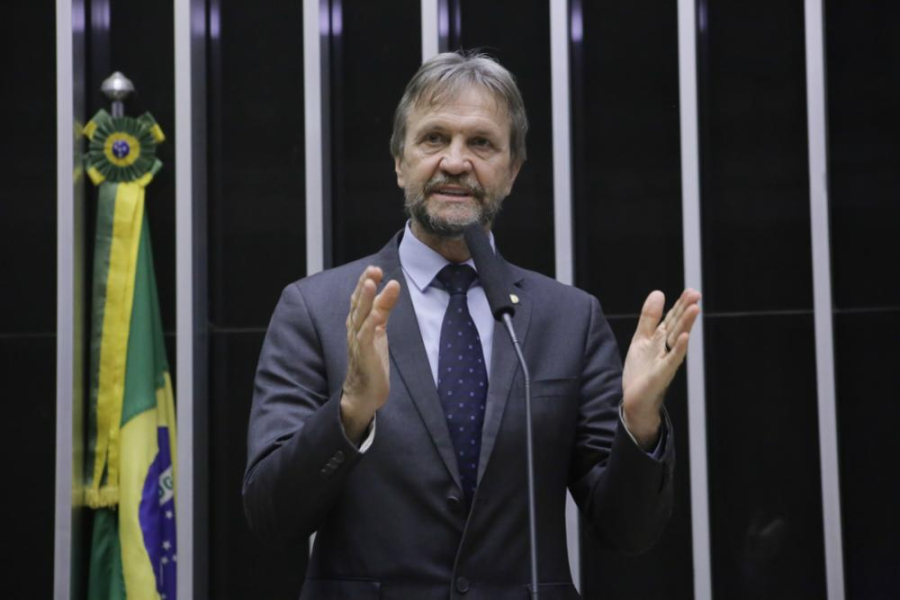 Deputado federal por Santa Catarina, Pedro Uczai sofre um AVC isquêmico