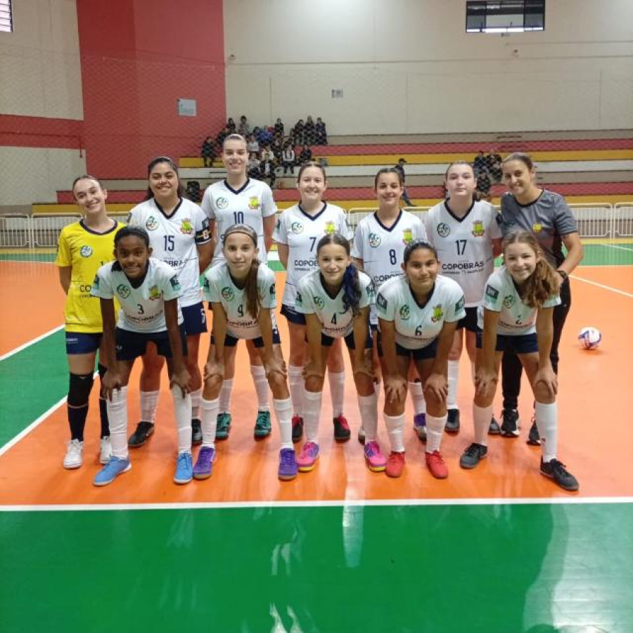 Futsal Feminino Sub-16 de São Ludgero vence São Bonifácio por 7 a 3 em Santa Rosa de Lima
