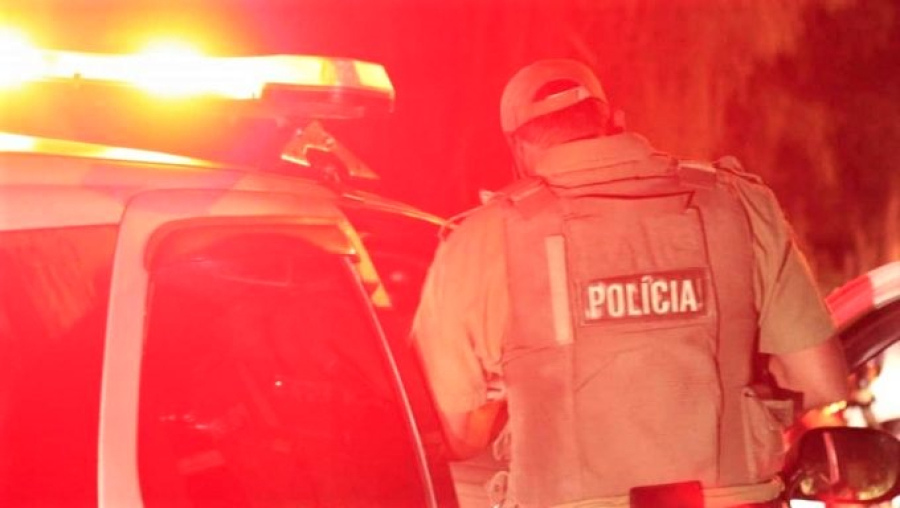 Casal é morto a tiros e suspeito é encontrado morto em Criciúma