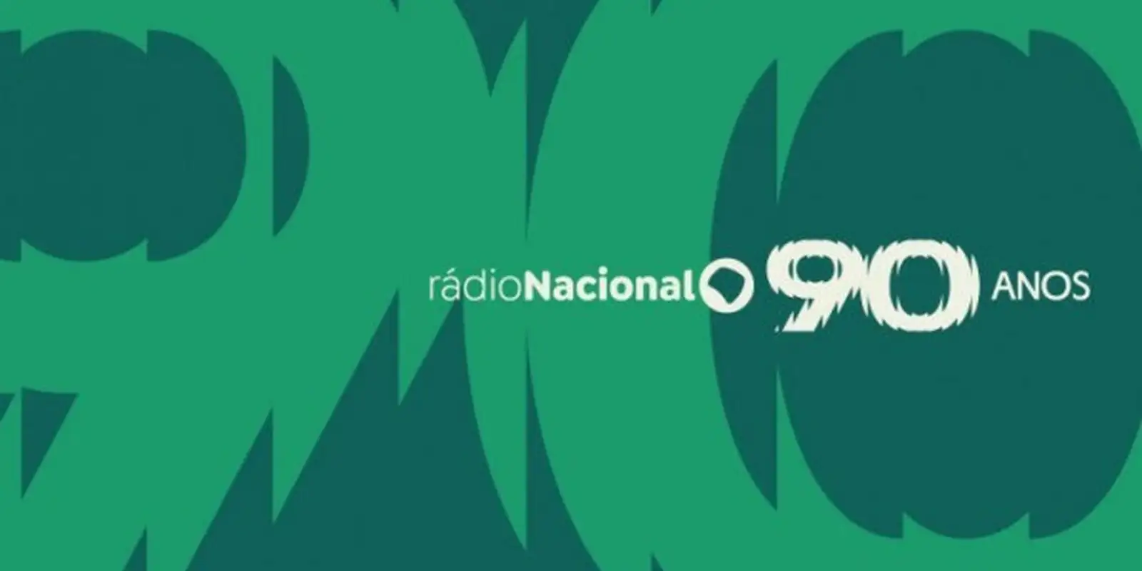 Rádio Nacional celebra 90 anos com transmissões de momentos marcantes