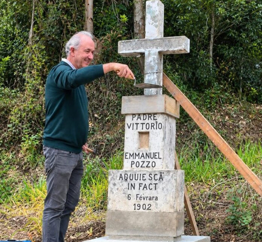 Monumento em memória do Padre Vittorio Pozzo é reinstalado em Grão-Pará após 12 anos