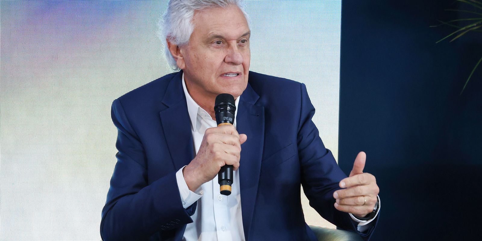 Caiado promete governo 