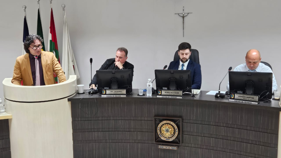 Câmara de Vereadores de Orleans Aprova Lei de Diretrizes Orçamentárias para 2027
