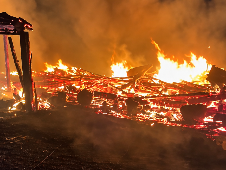 Incêndio destrói lanchonete na Serra Furada, em Grão-Pará