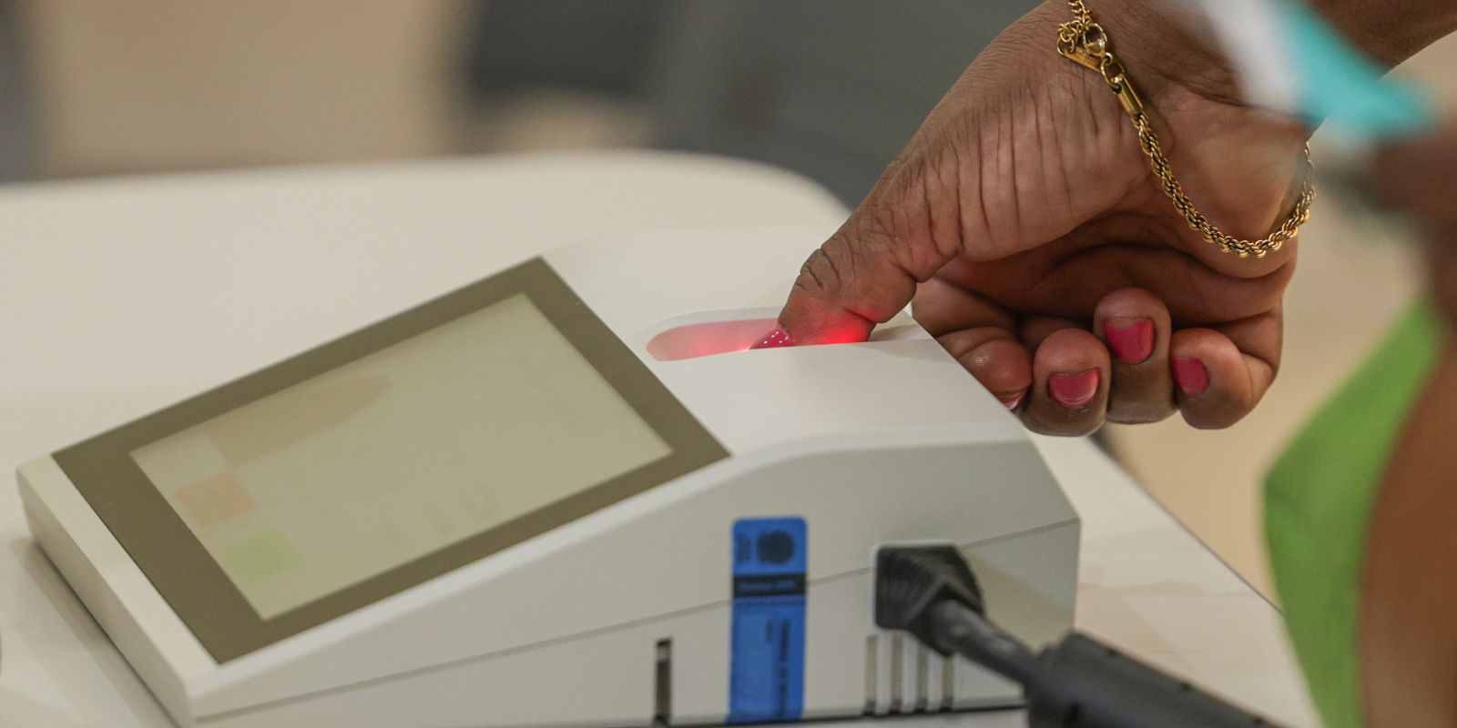 Candidato vence no 1º turno se ganhar mais de 50% dos votos válidos