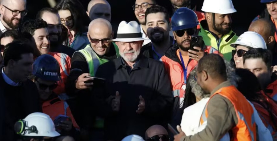 Presidente Lula visita Santa Catarina e anuncia R$ 844 milhões em investimentos no Porto de Itajaí