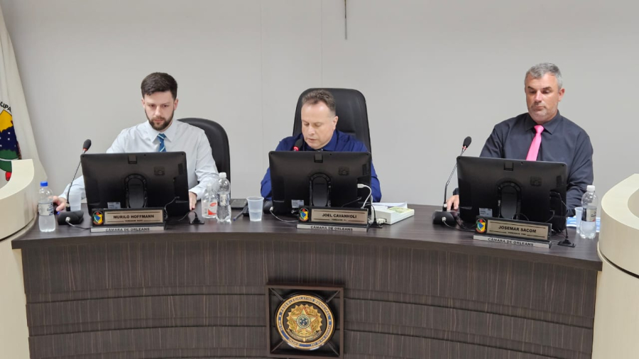 Câmara de Orleans realiza 38ª Sessão Ordinária com aprovação de projetos