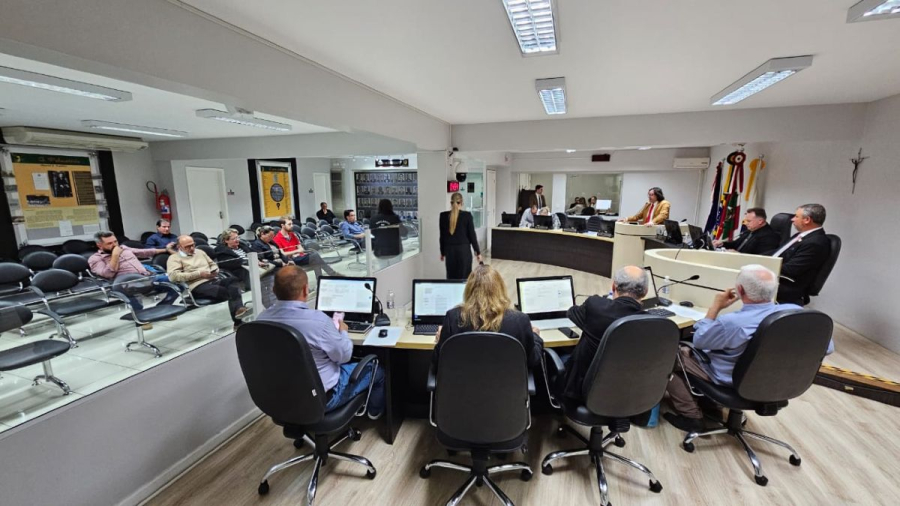 Câmara de Vereadores de Orleans realiza 39ª Sessão Ordinária com foco em investimentos rurais e desburocratização administrativa