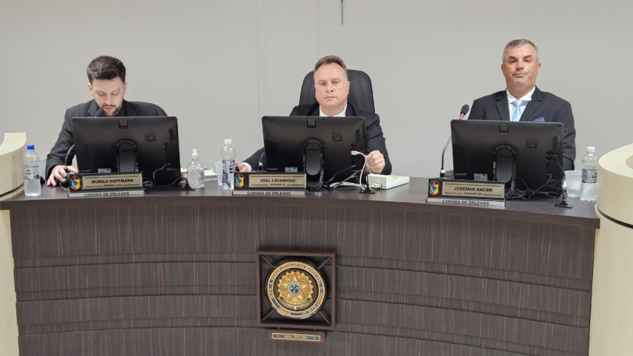 Vereadores de Orleans realizam 42ª Sessão Ordinária com foco em infraestrutura, segurança e valorização comunitária